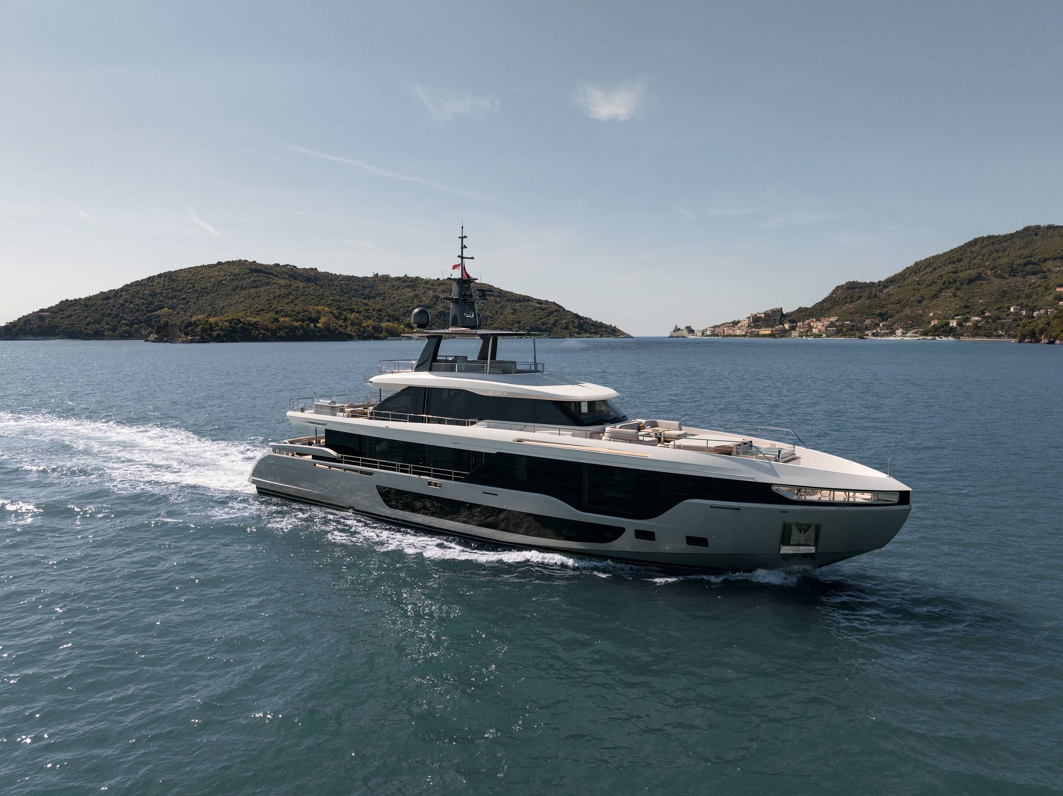 Azimut Grande 36