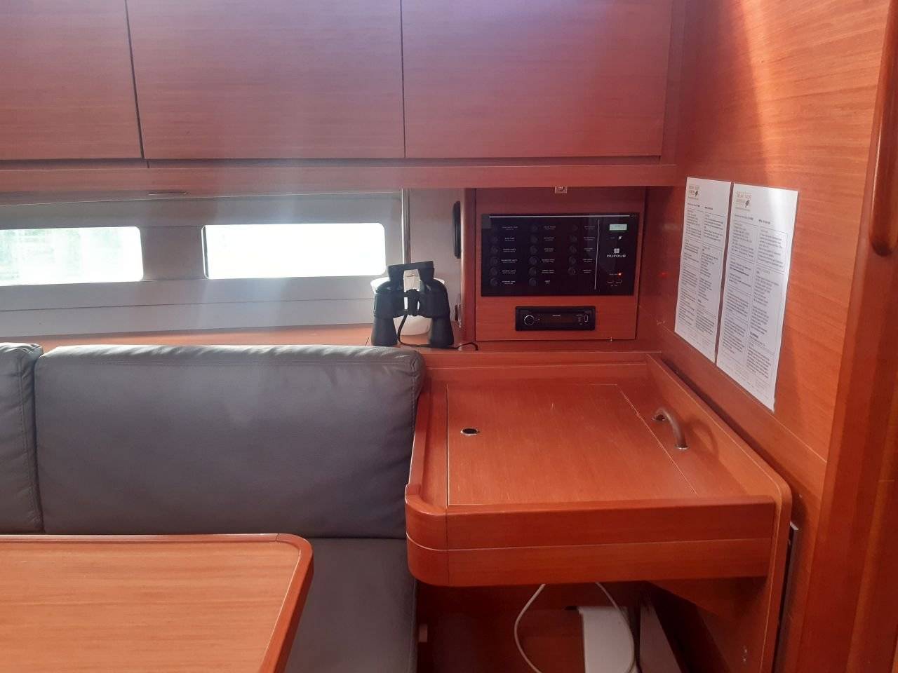 Dufour 390 Grand Large - 4
