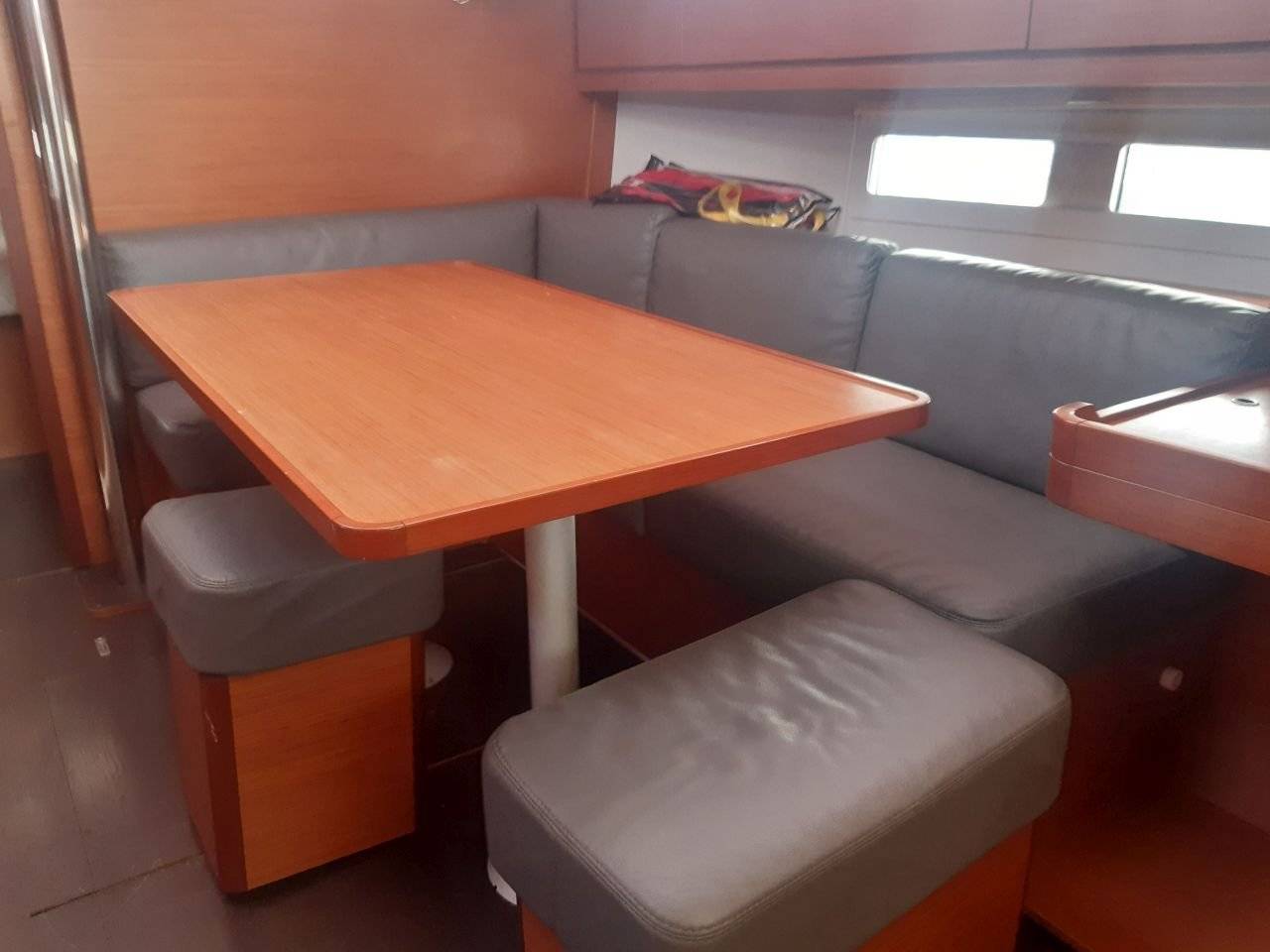 Dufour 390 Grand Large - 5