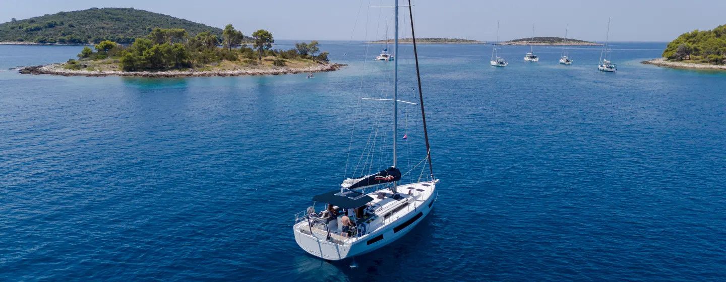 Dufour 44 (Exclusive) - 2