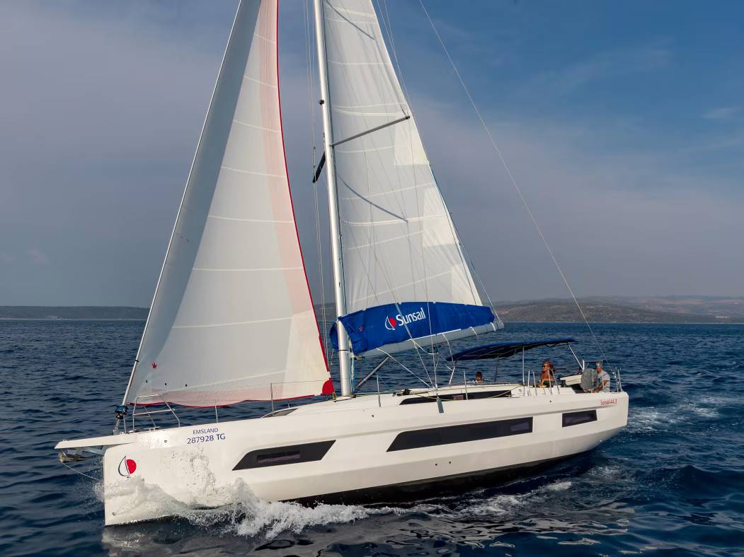Dufour 44 (Premium Plus)