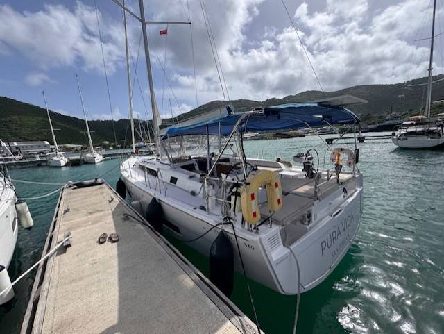 Dufour 530