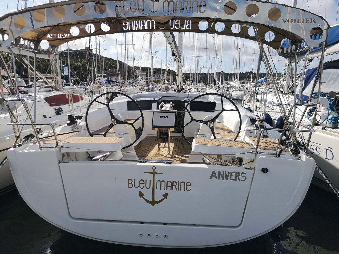 Hanse 418