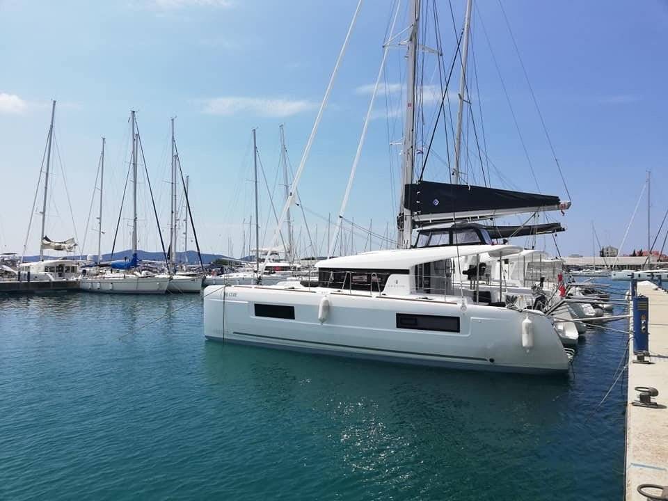 Lagoon 40