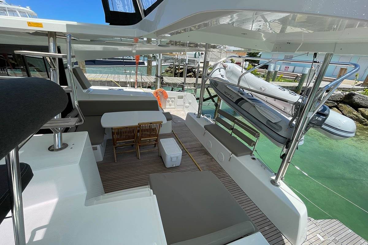 Lagoon 42 - 4