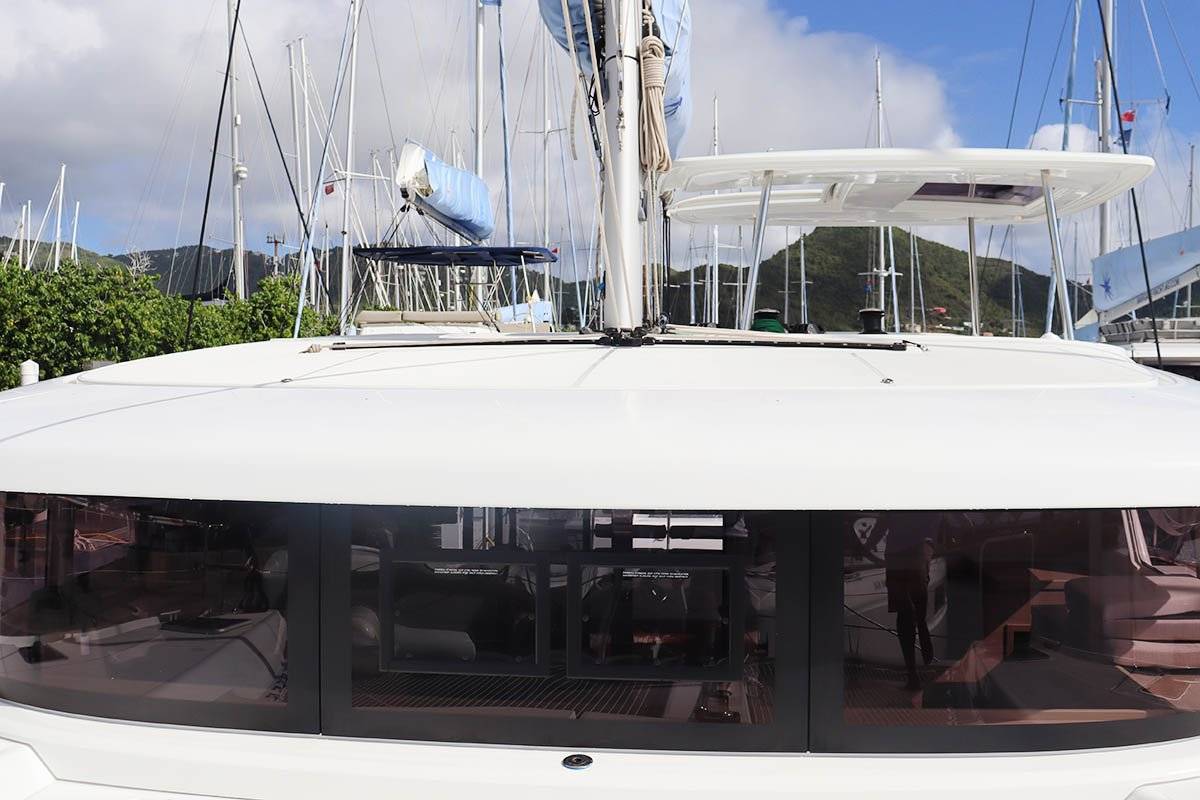 Lagoon 42 - 3