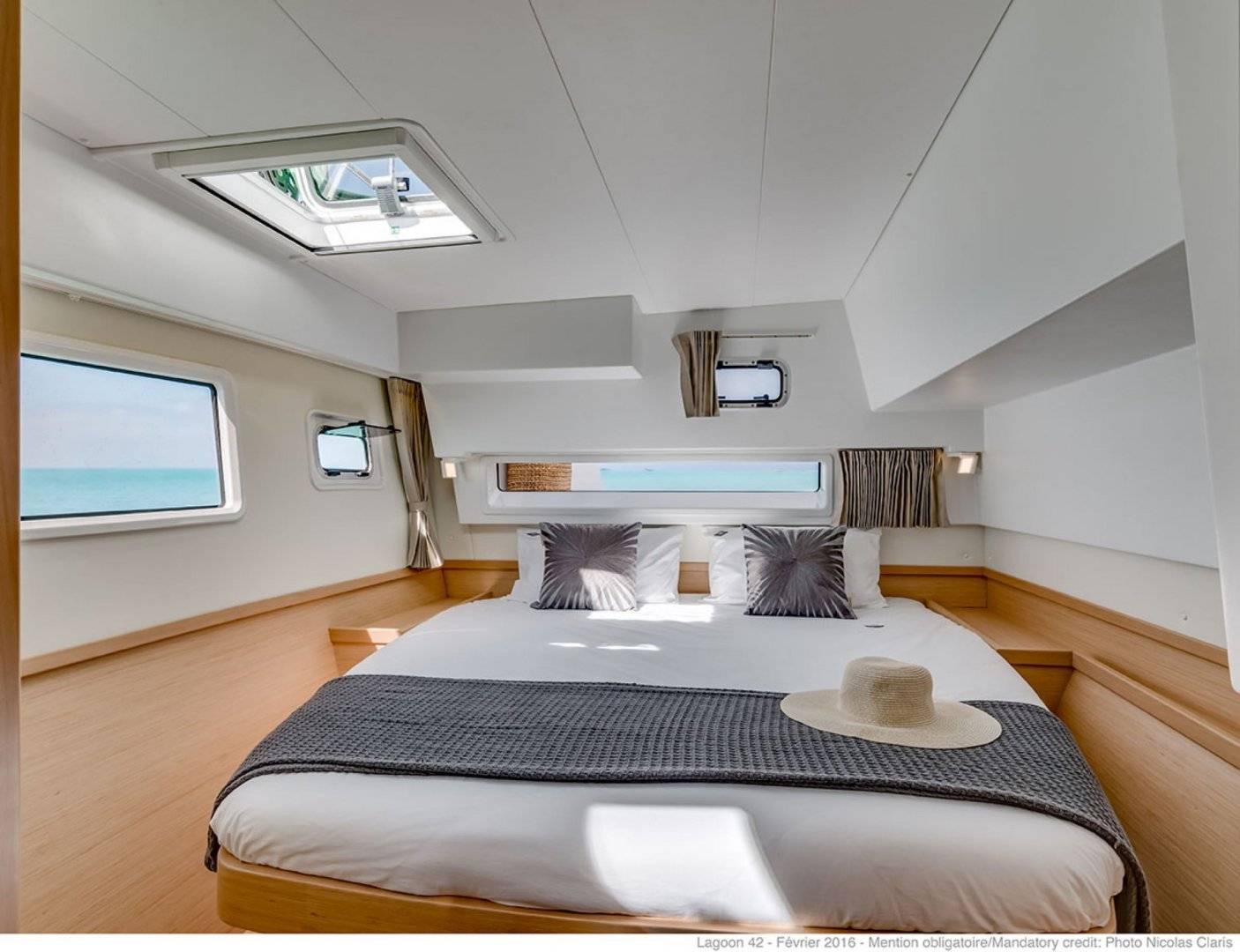 Lagoon 42 - 3