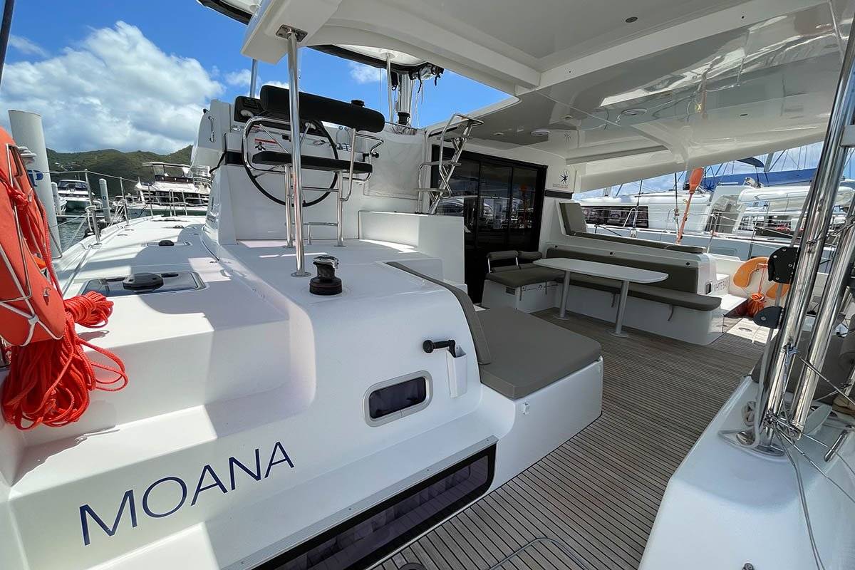 Lagoon 42 - 2