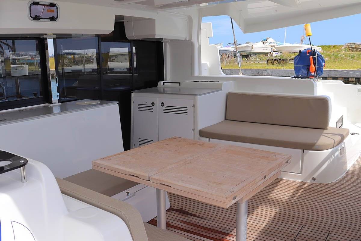 Lagoon 46