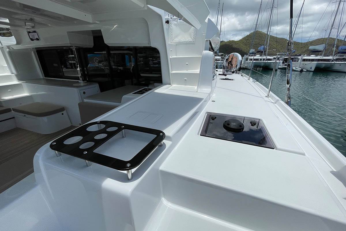 Lagoon 46 - 3