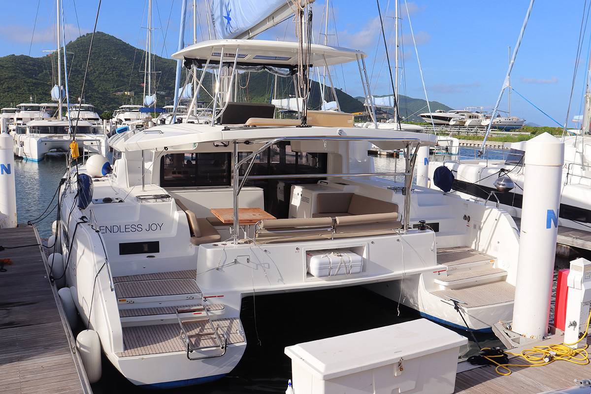 Lagoon 46 - 3