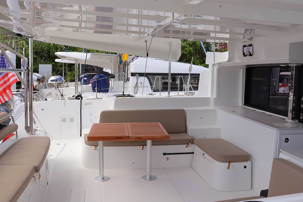 Lagoon 46 - 3