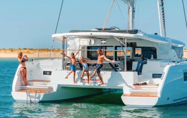 Lagoon 46 - 3