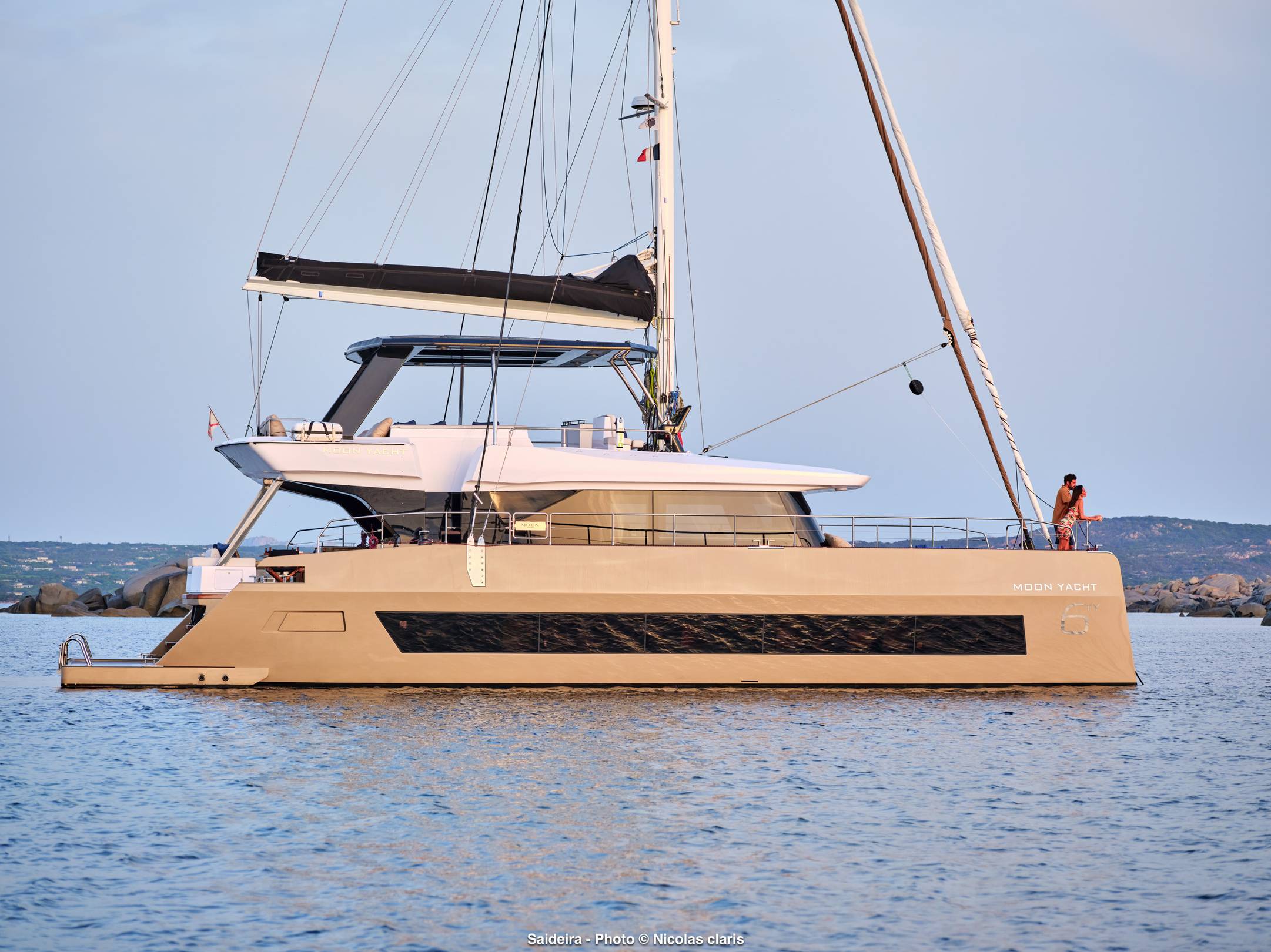 Moon Yacht 60 - 3