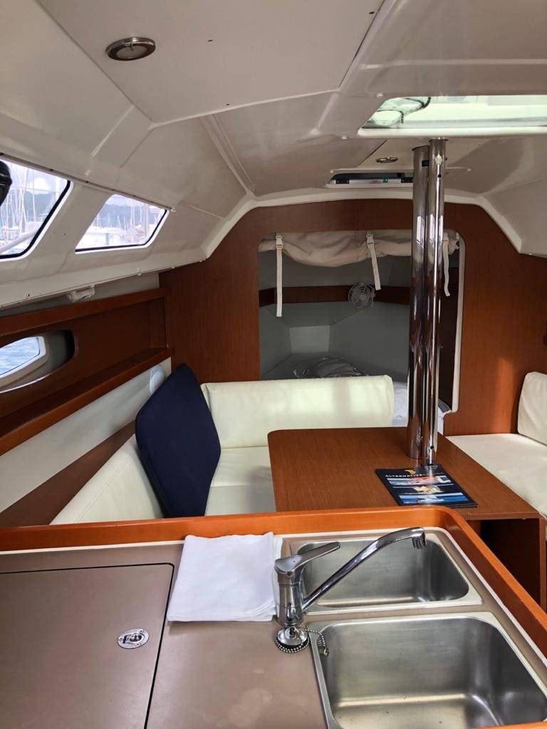 Oceanis 31 - 4