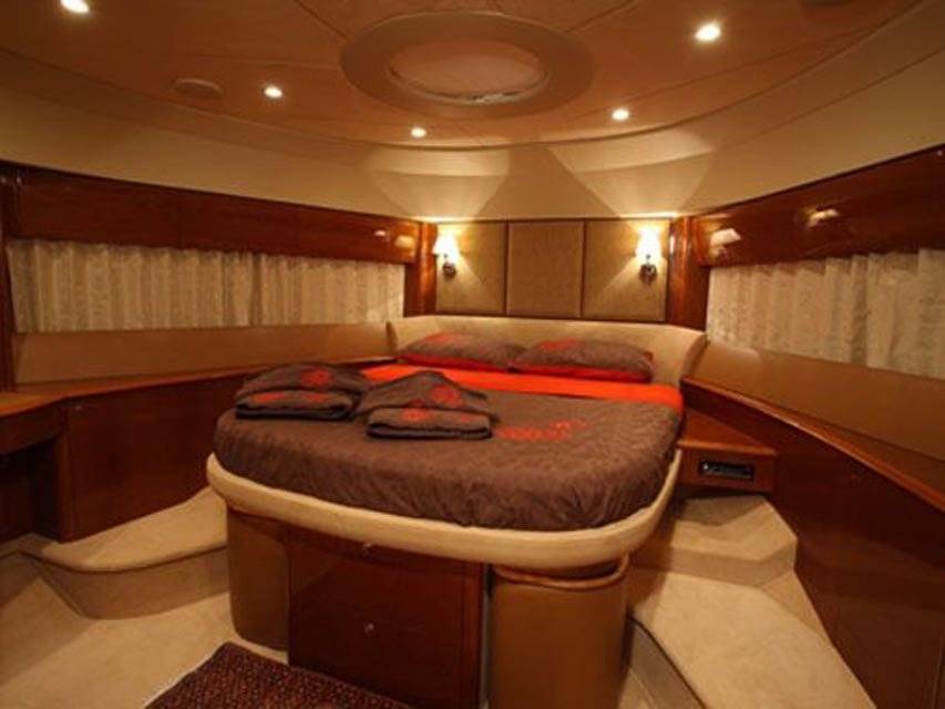 Princess Flybridge 67 - 4
