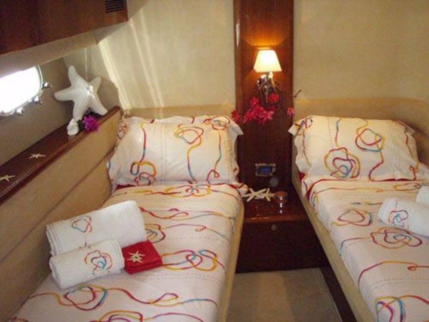 Princess Flybridge 67 - 5