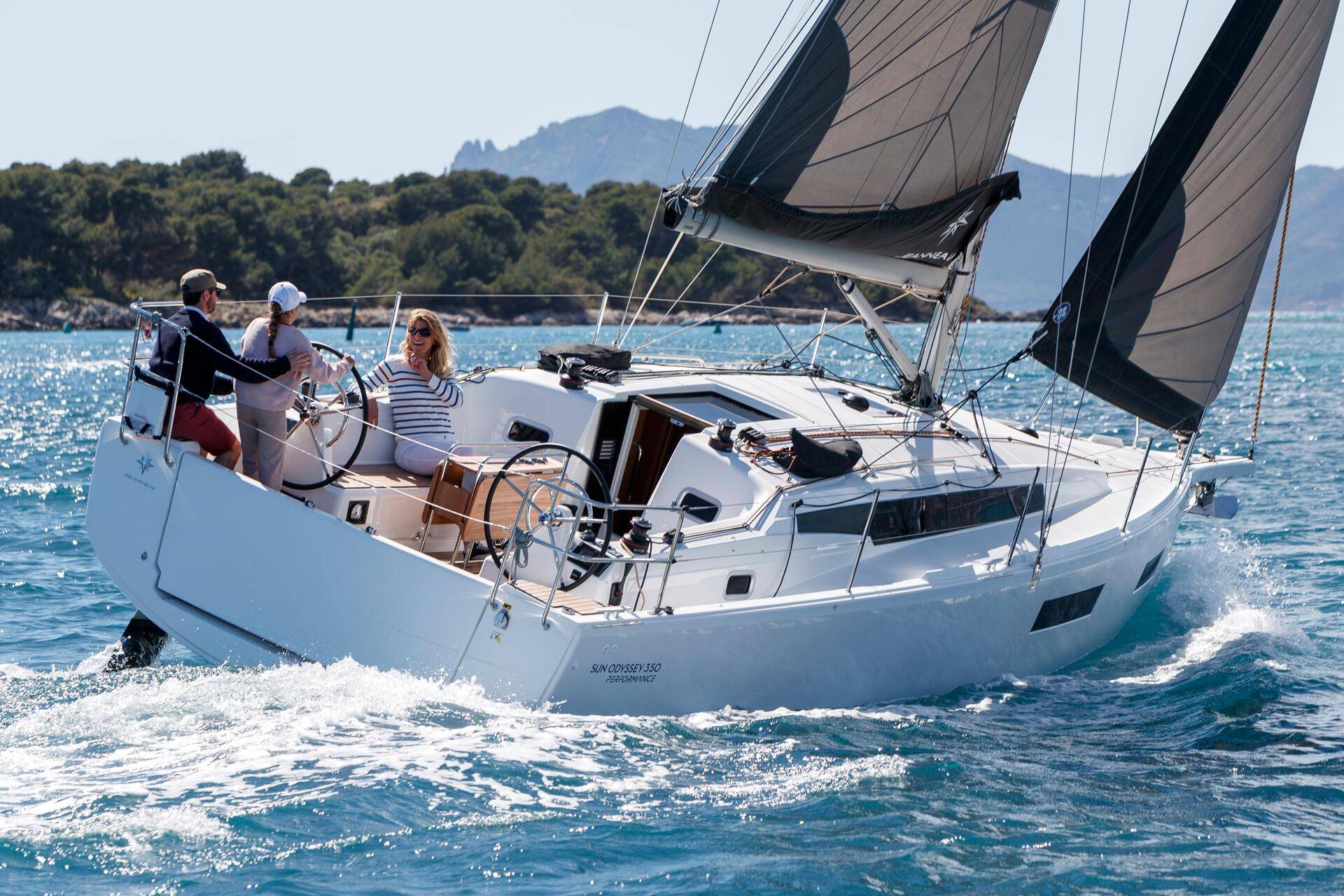 Sun Odyssey 350 - 3