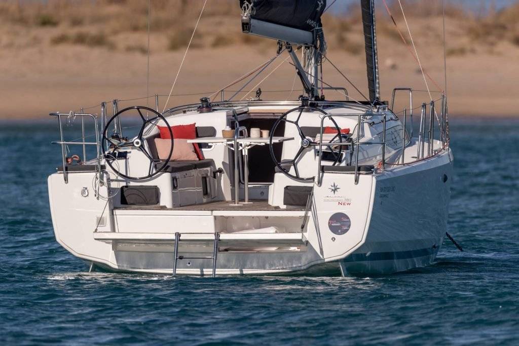 Sun Odyssey 380 - 3