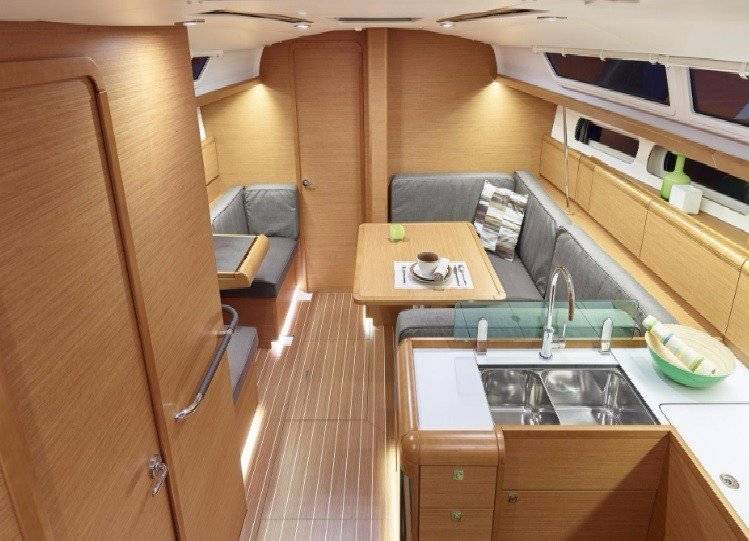 Sun Odyssey 419 - 2