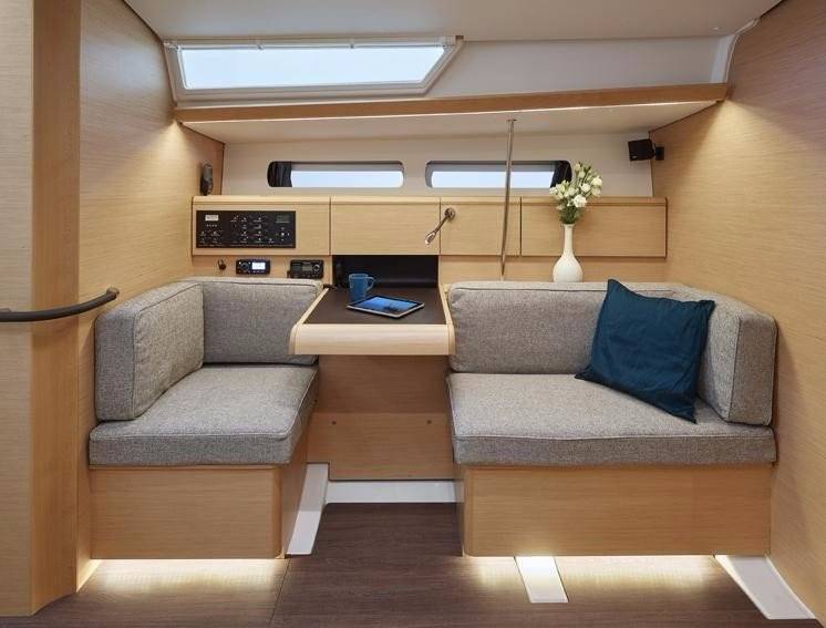 Sun Odyssey 449 - 3