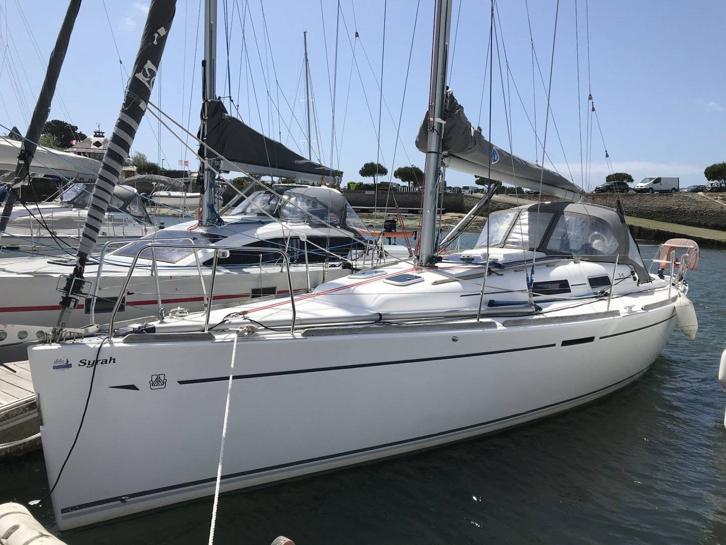 Dufour 34