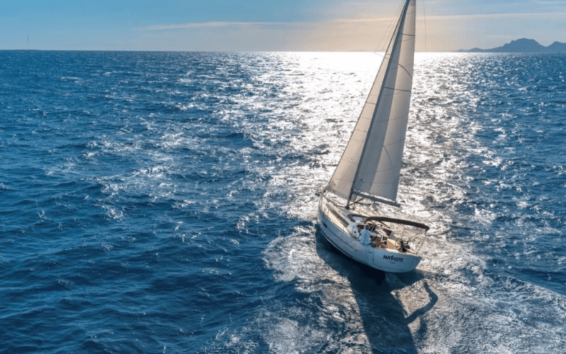 Dufour 360 Grand Large - 3