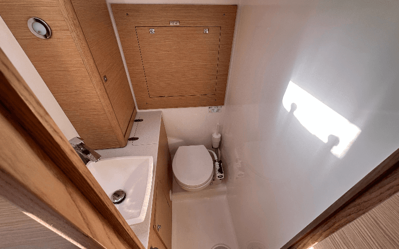 Dufour 390 Grand Large - 3