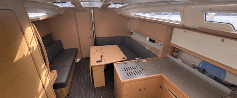 Dufour 390 Grand Large - 4