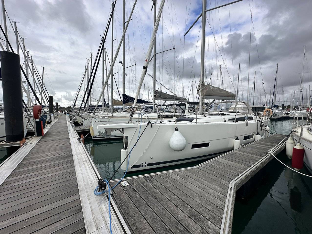 Dufour 390 Grand Large - 3
