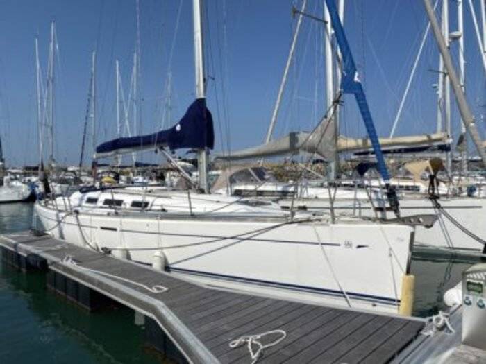 Dufour 40
