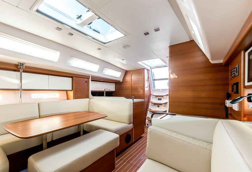 Italia Yachts 13.98 - 4