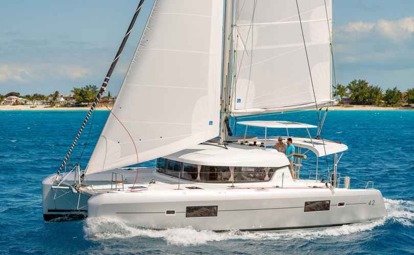 Lagoon 42