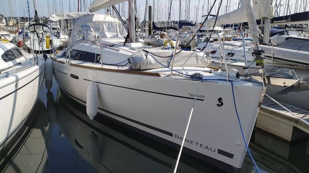 Oceanis 31