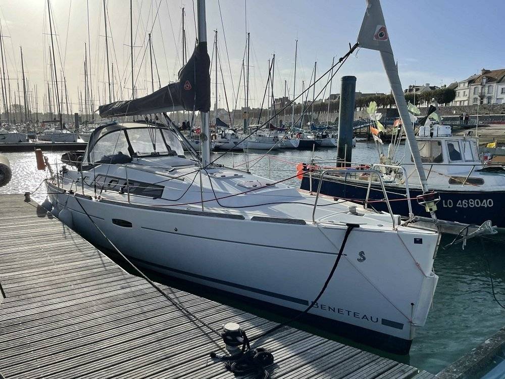 Oceanis 34