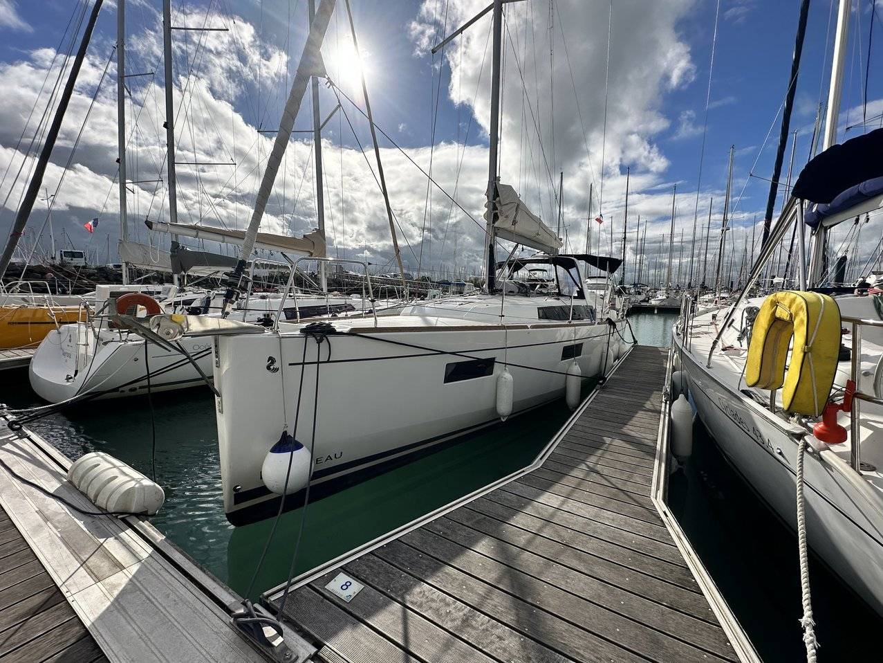 Oceanis 38.1