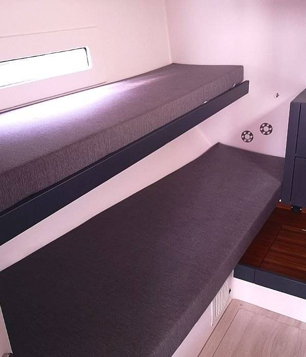 RM 1370 - 3