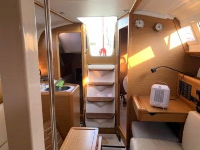 Sun Odyssey 30i - 3