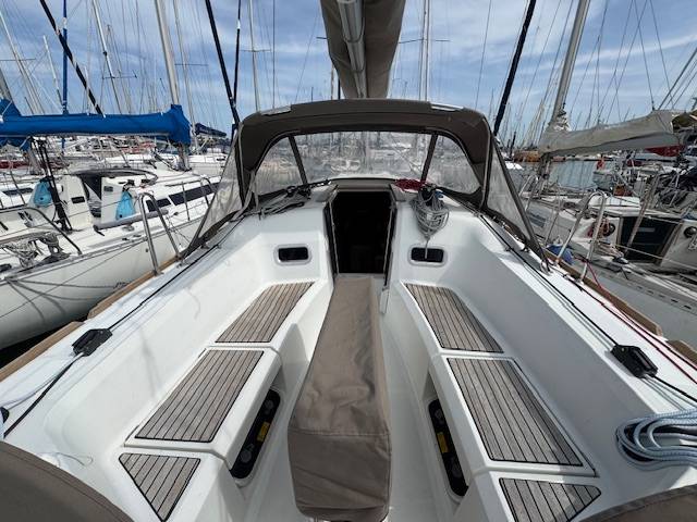 Sun Odyssey 349 - 5