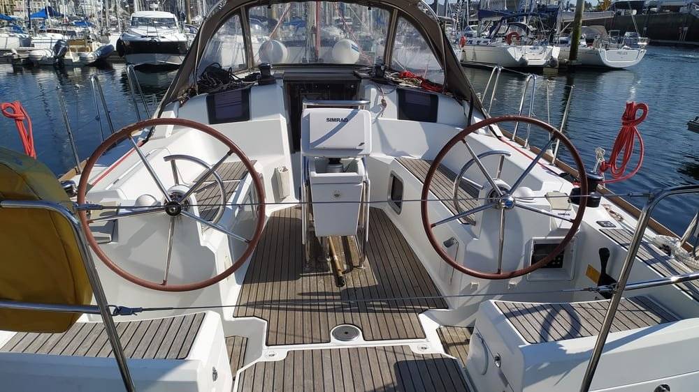 Sun Odyssey 379 - 2
