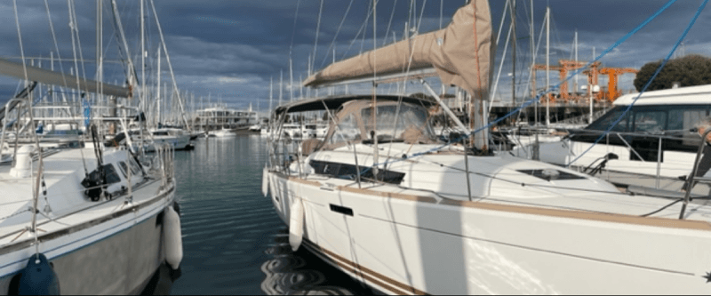 Sun Odyssey 379 - 4
