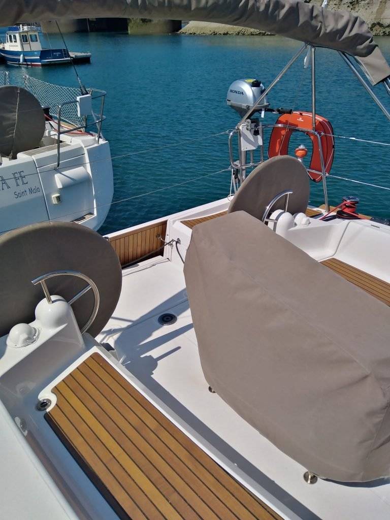 Sun Odyssey 389 - 4
