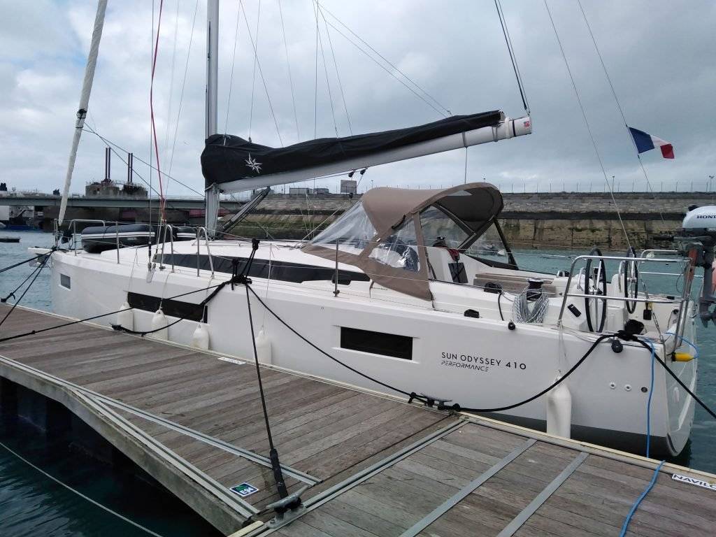 Sun Odyssey 410