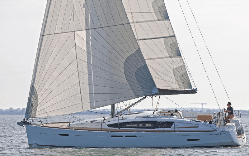 Sun Odyssey 44i - 5
