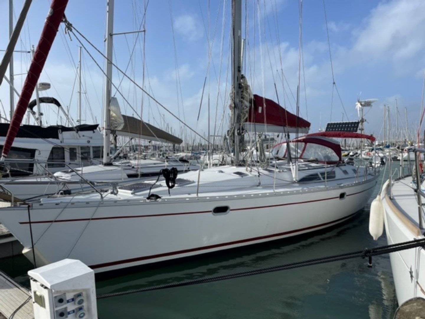 Sun Odyssey 45.2