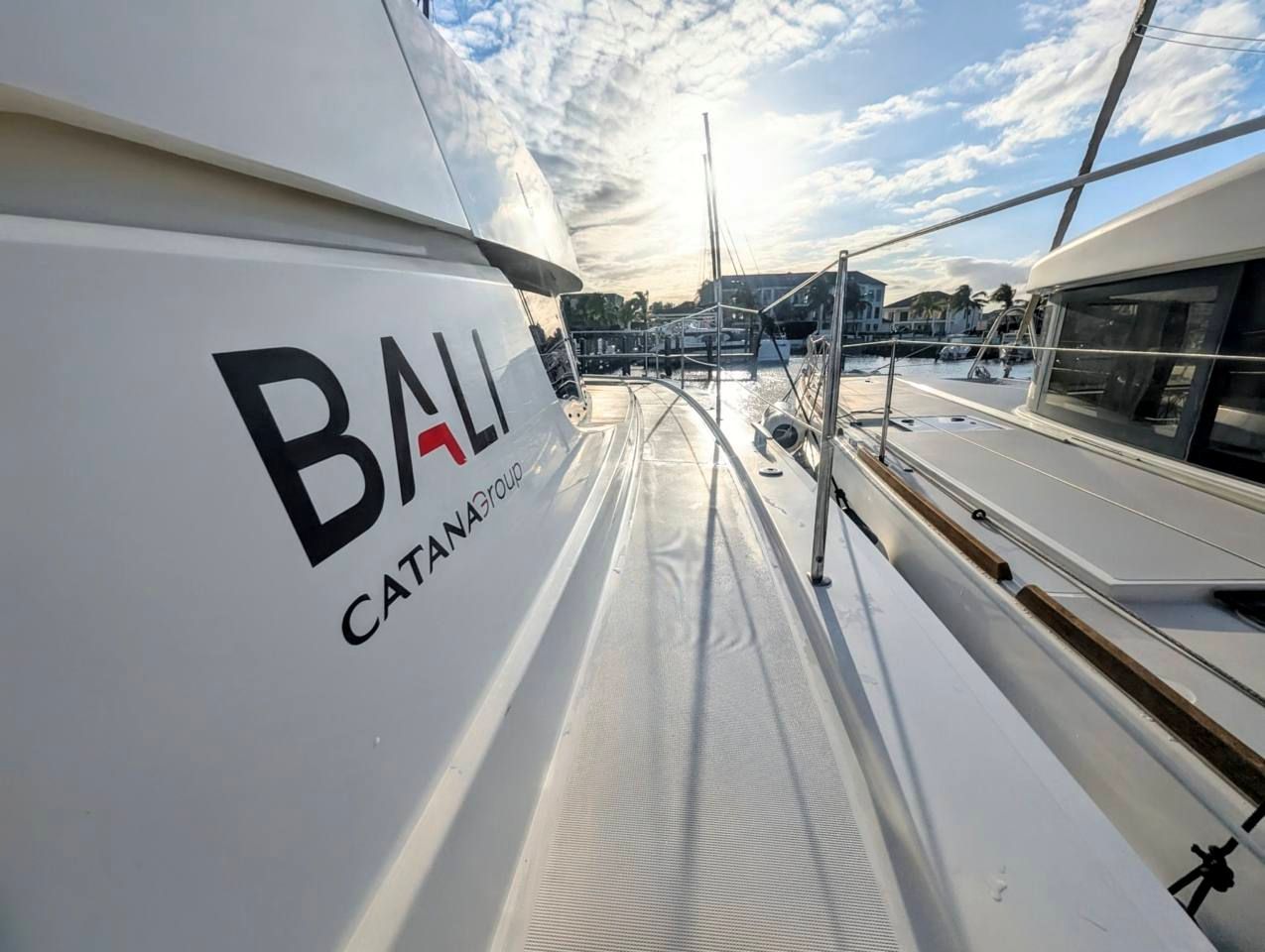 Bali 4.4 - 5