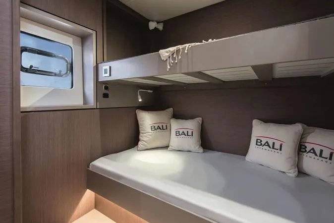Bali 4.8 - 2
