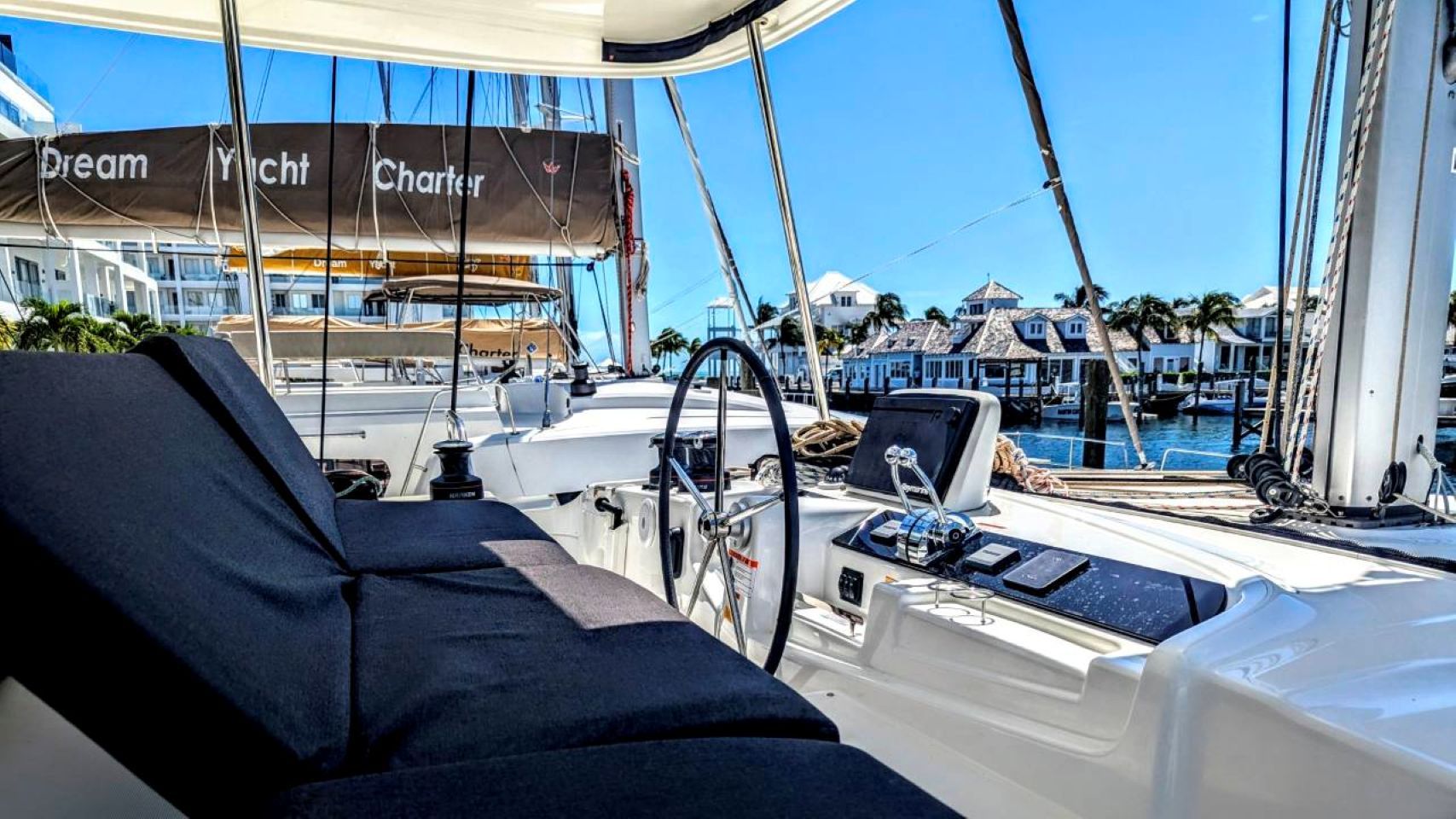 Lagoon 46 - 3