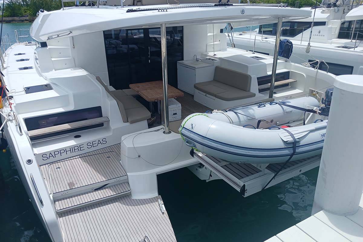 Lagoon 51