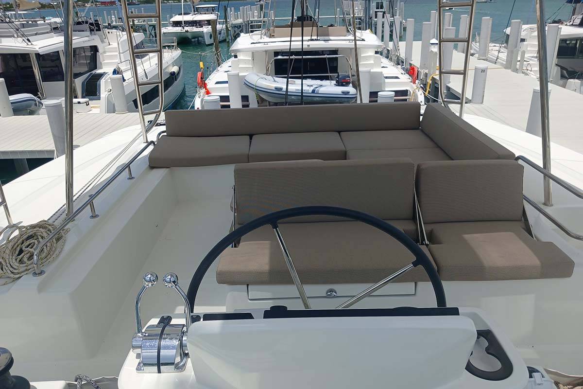 Lagoon 51 - 4